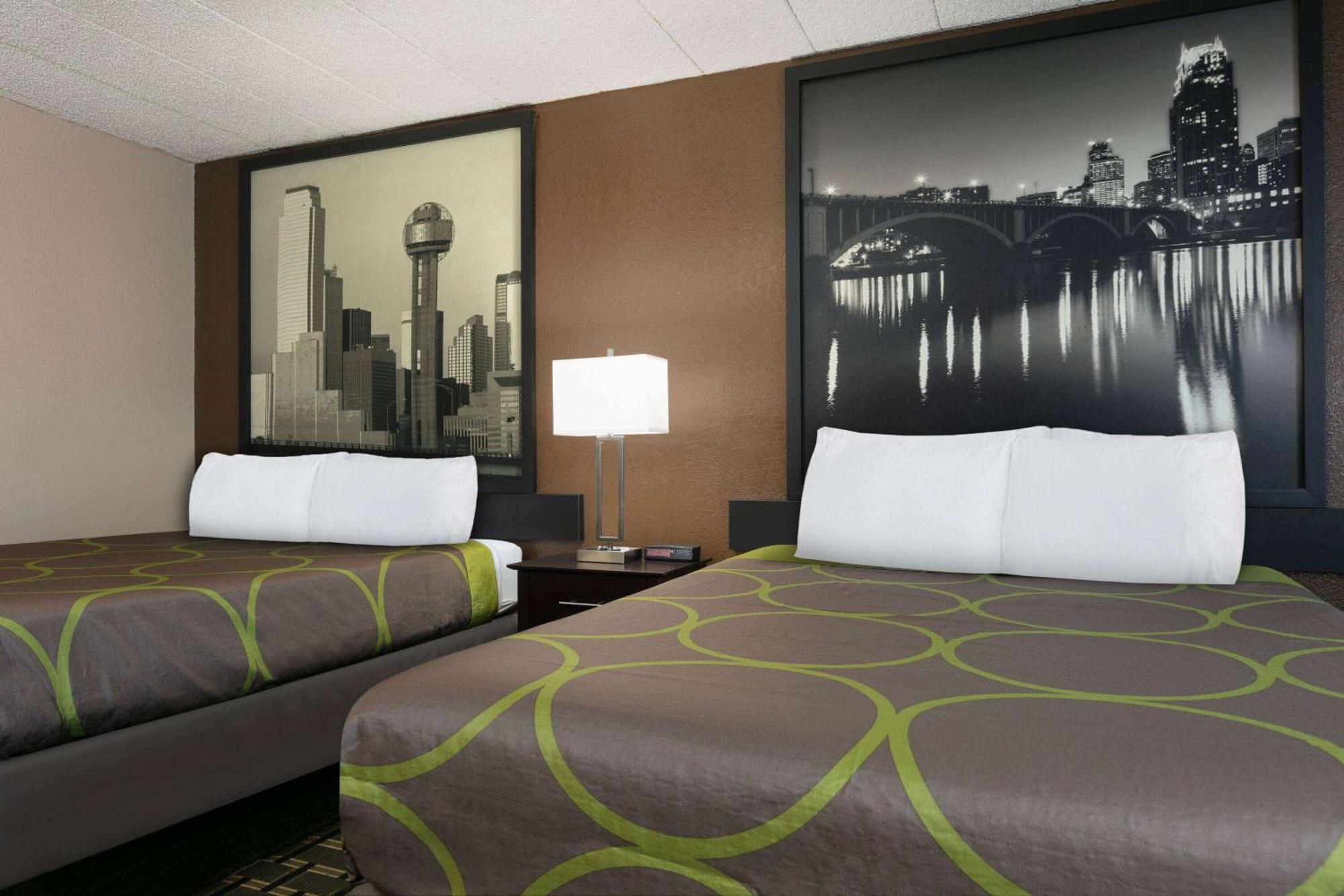 Super 8 By Wyndham Grand Prairie North Motel Ngoại thất bức ảnh