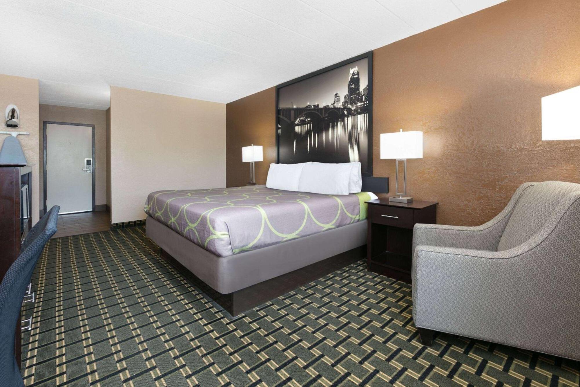 Super 8 By Wyndham Grand Prairie North Motel Ngoại thất bức ảnh