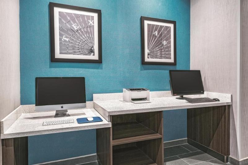 Super 8 By Wyndham Grand Prairie North Motel Ngoại thất bức ảnh