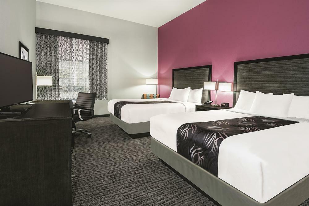 Super 8 By Wyndham Grand Prairie North Motel Ngoại thất bức ảnh
